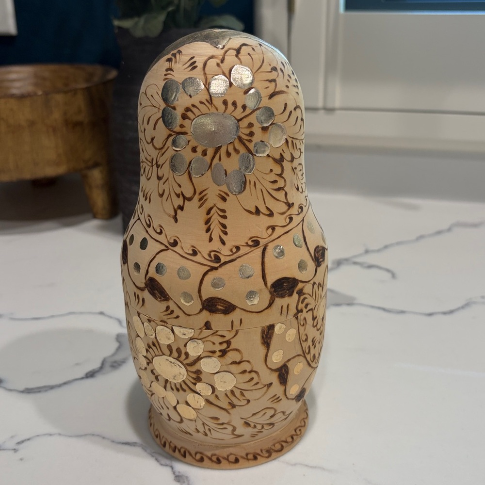 Russian nesting dolls 🪆 - Picture 2 of 6